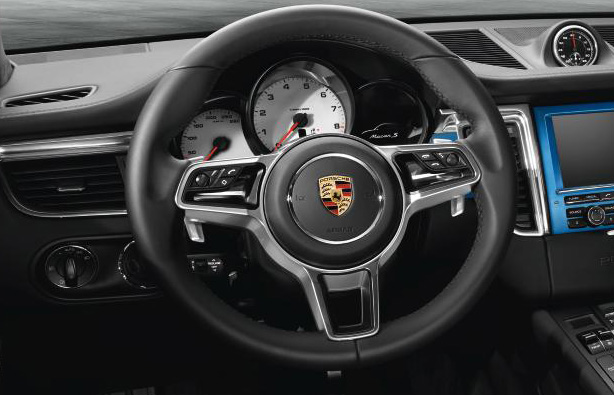 Macan Alcantara Steering Wheel & Knob Kit : Suncoast Porsche Parts &  Accessories